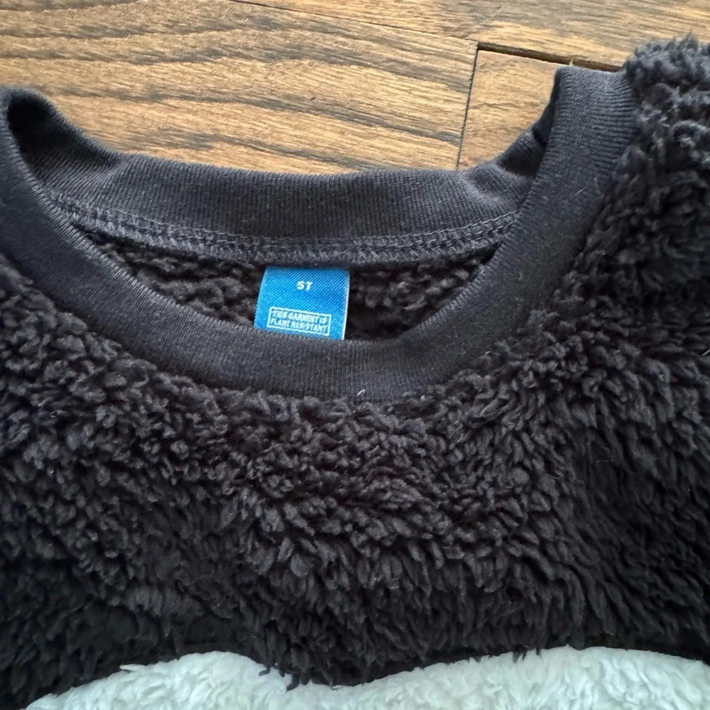 Old Navy unisex penguin fleece two-piece set, 5T
